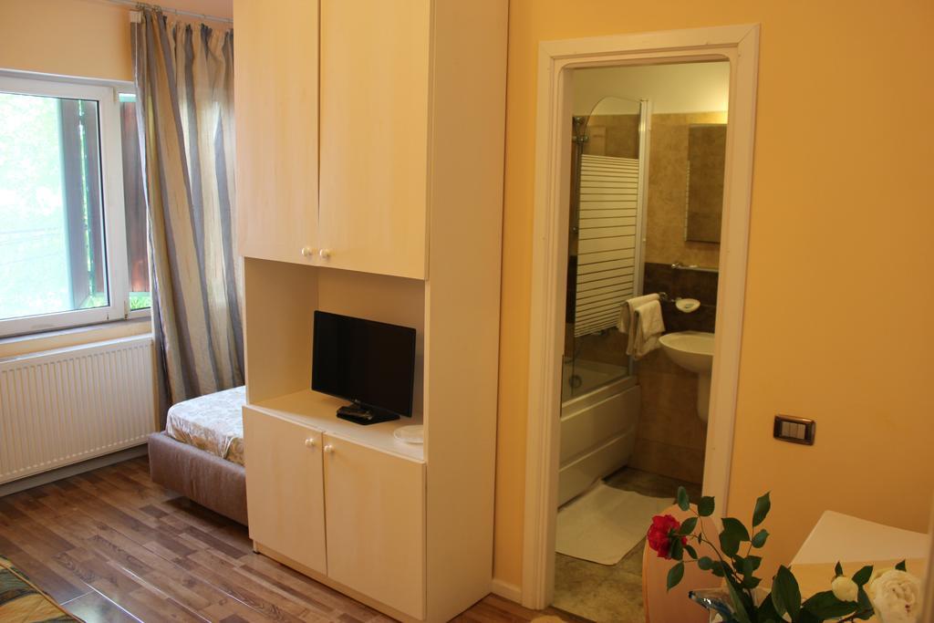 Vila Flavia B&B Κονστάντζα Εξωτερικό φωτογραφία
