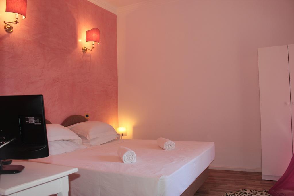 Vila Flavia B&B Κονστάντζα Εξωτερικό φωτογραφία