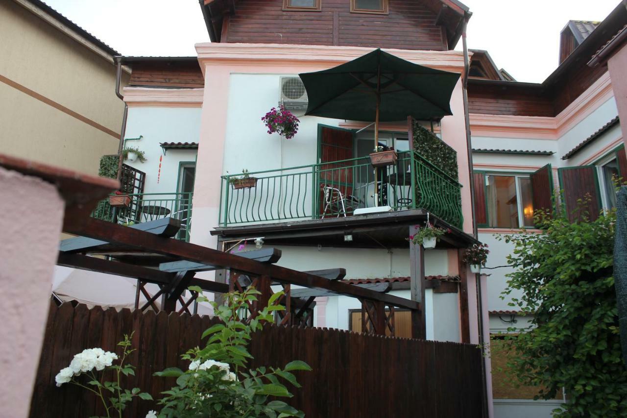 Vila Flavia B&B Κονστάντζα Εξωτερικό φωτογραφία